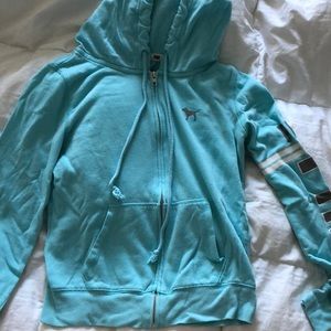zip up hoodie